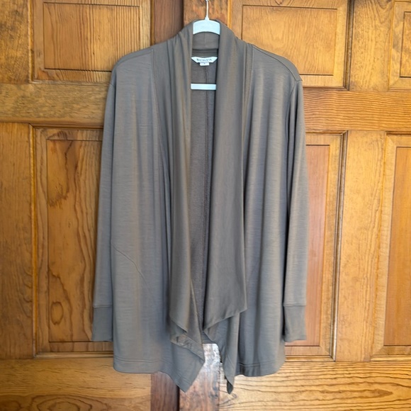Athleta Pranayama Wrap - Picture 1 of 5